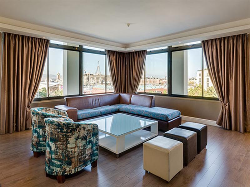 Protea By Marriott Waterfront Breakwater Hotel 3*